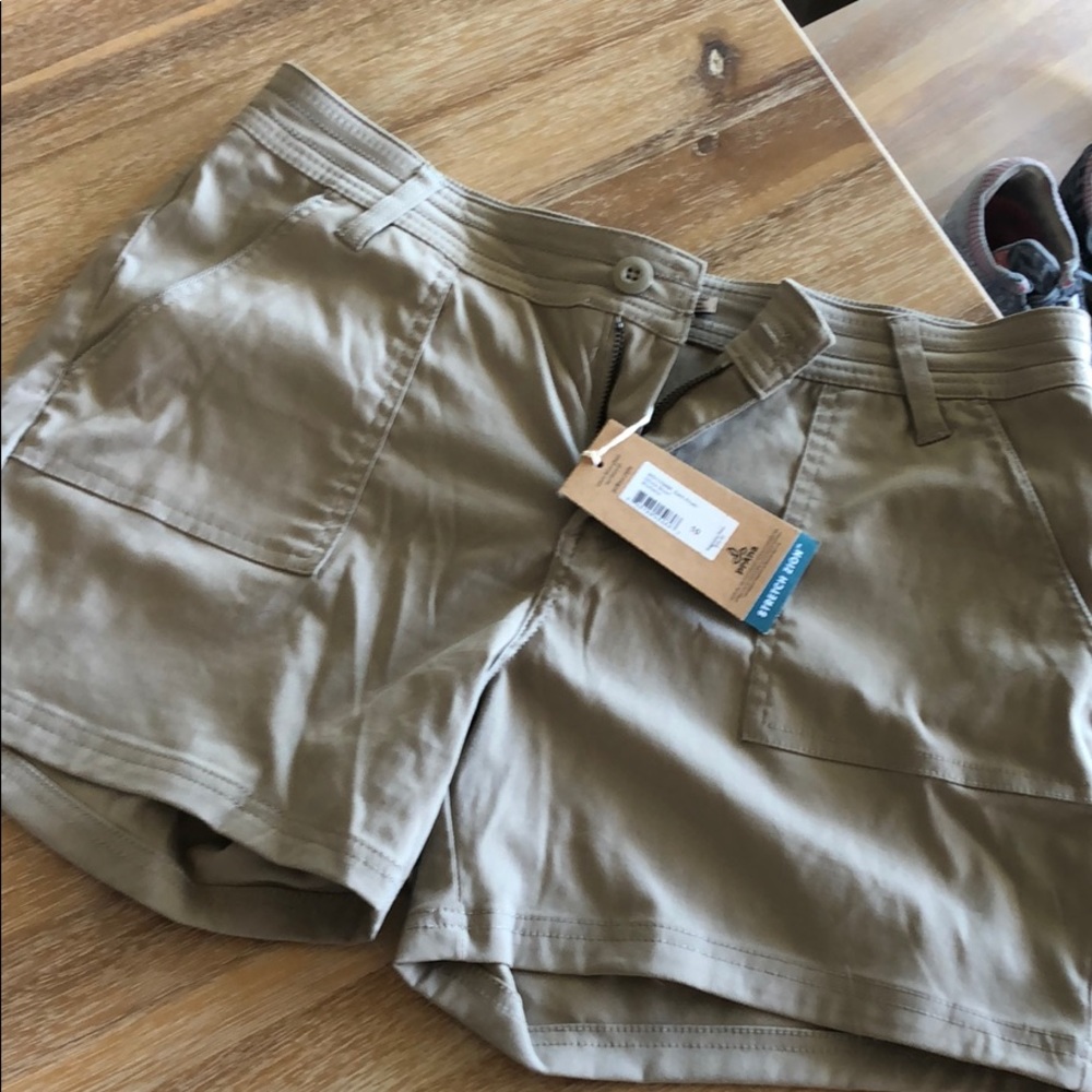 Prana Olivia dark khaki shorts 5” inseam